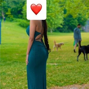 Elegant Teal Backless Women’s Dress